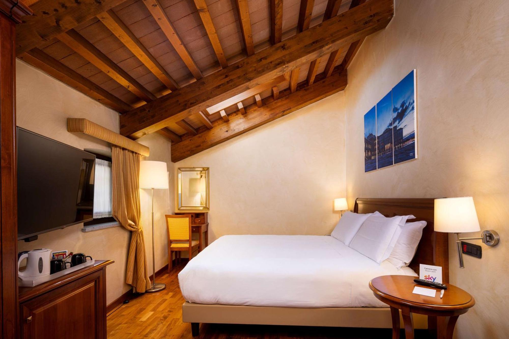 Best Western Plus Hotel Le Rondini San Francesco al Campo Kültér fotó