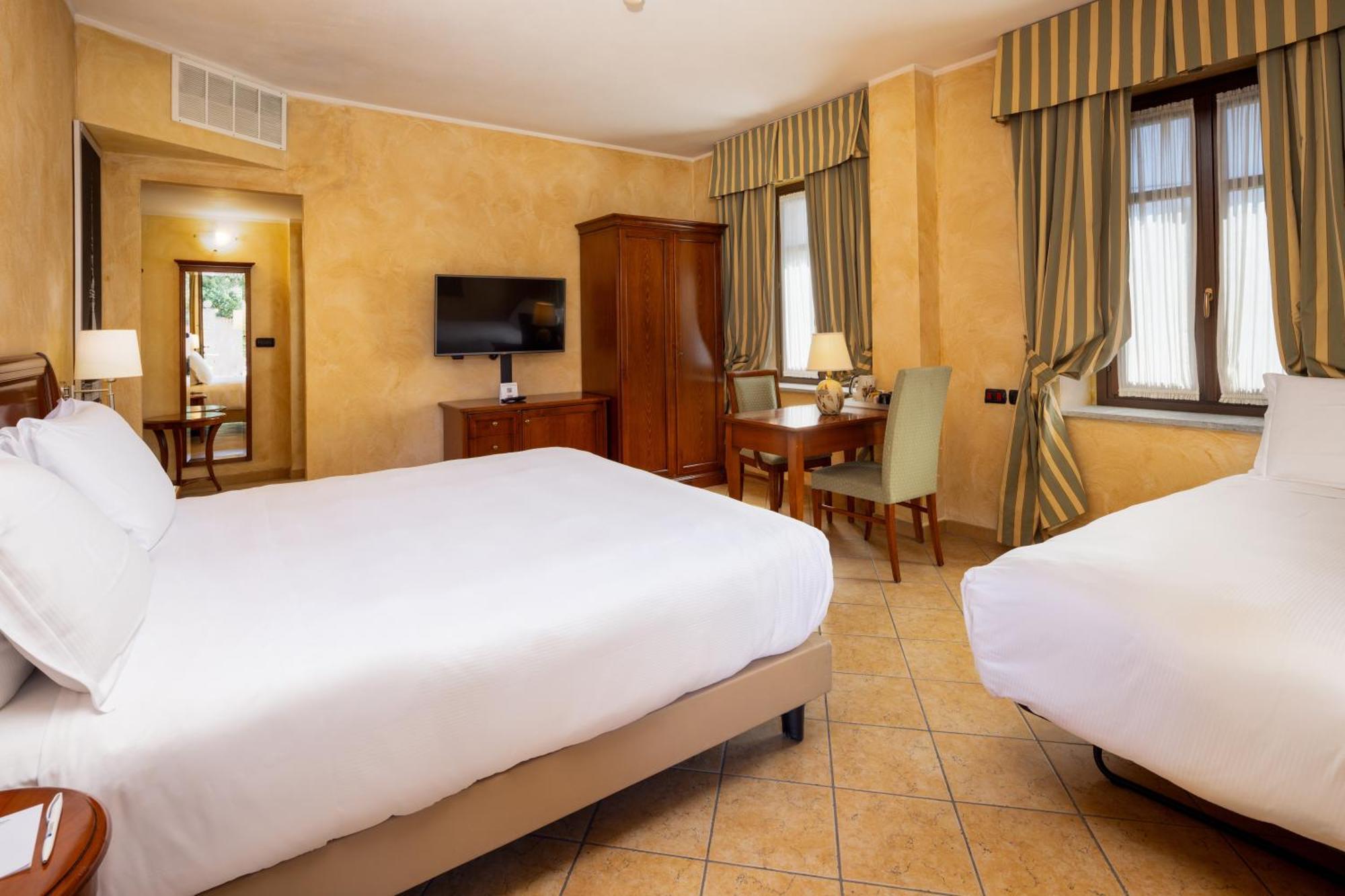 Best Western Plus Hotel Le Rondini San Francesco al Campo Kültér fotó