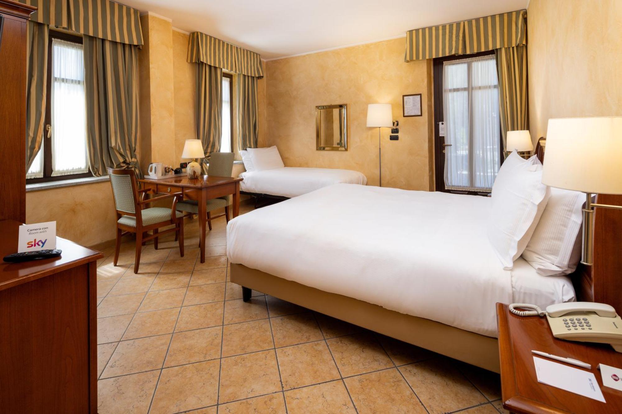 Best Western Plus Hotel Le Rondini San Francesco al Campo Kültér fotó